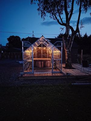 Photo 24- click for photo gallery